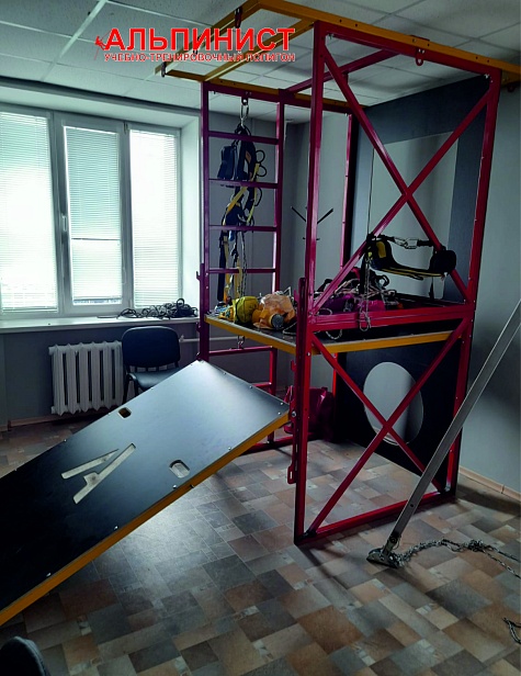 г. Владивосток. "ООО ДВРЦОТ" запустили новый полигон "Альпинист 02" для тренировки навыков работы на высоте г. Владивосток. "ООО ДВРЦОТ" запустили новый полигон "Альпинист 02" для тренировки навыков работы на высоте